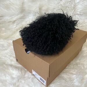 UGG Women’s Tazz Fluff Mamma. Black. Size 9. NWB